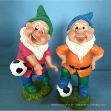 Polyresin Garden Decoration Dwarf Playing Football